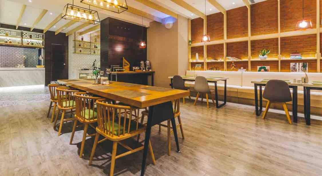 Atour Lujiazui Babaihan Hotel 4*